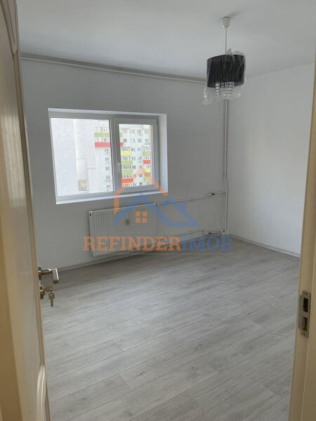 13 Septembrie Vanzare Apartament cu 2 camere, zona 13 Septembrie